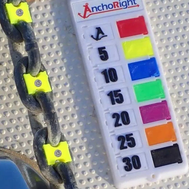 Chain Marker Set in use