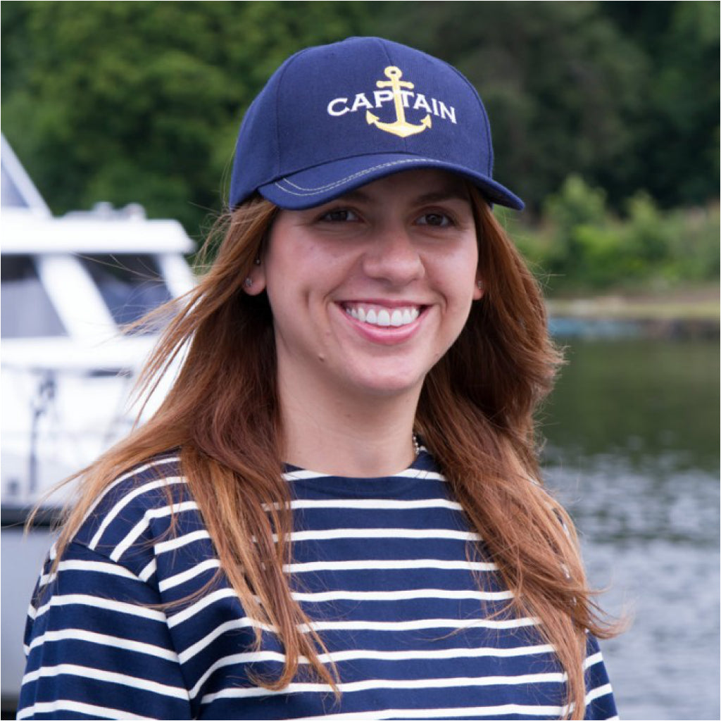 Woman wearing Captain & Anchor Yachtsman Hat