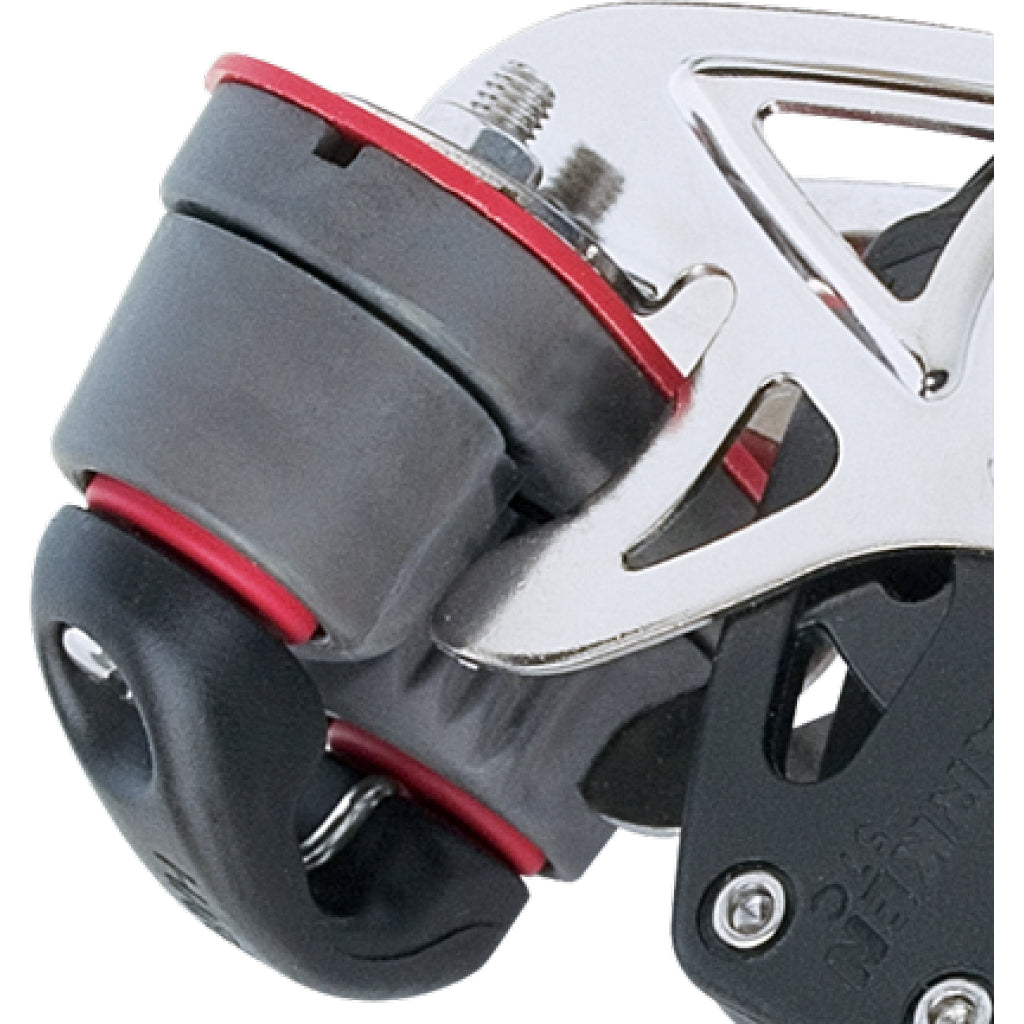 Close up of Swivel Ratchet Block