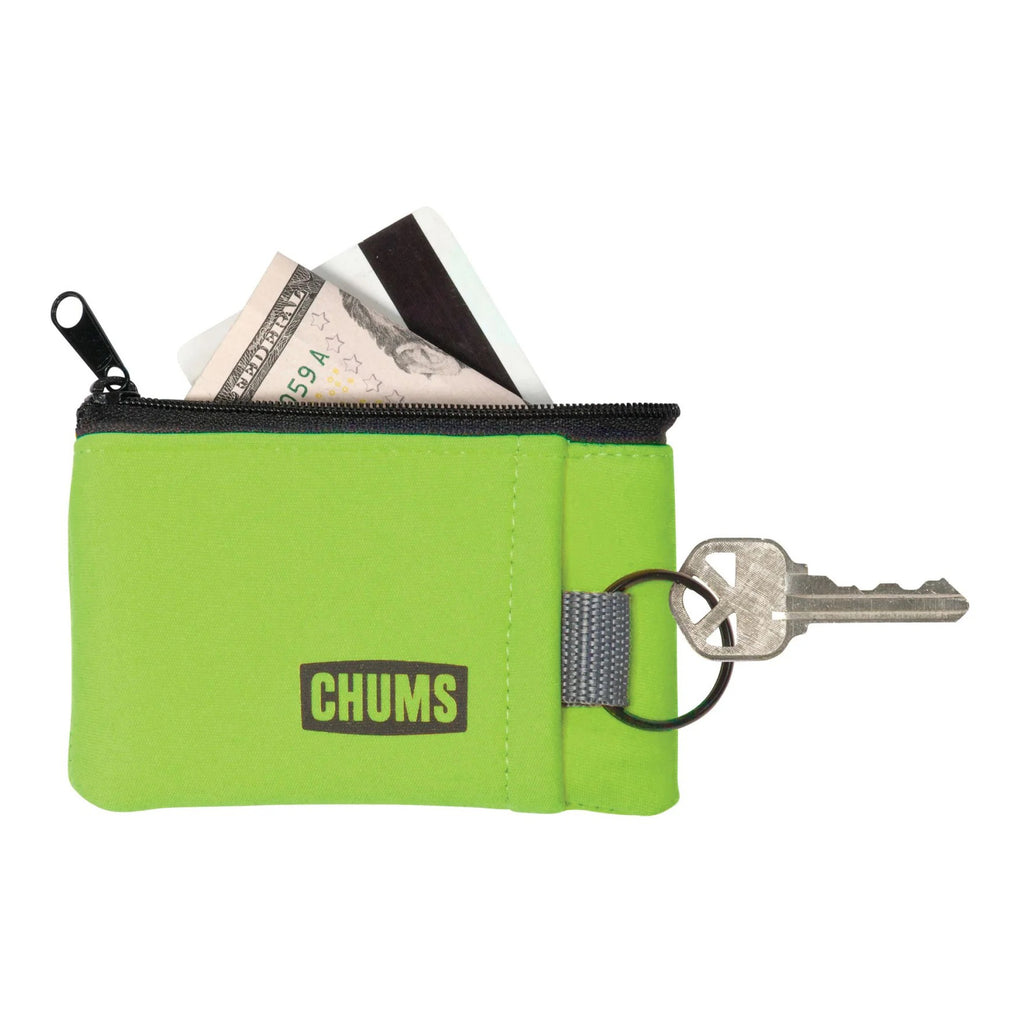 Green keychain pouch with money and a key, featuring the brand 'CHUMS'.