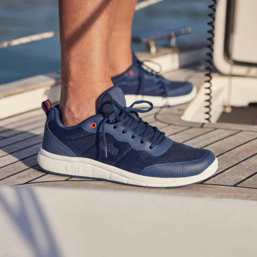 Gill Pursuit Trainer Shoe - person wearing navy.
