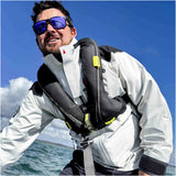 Person wearing Spinlock DECKVEST VITO AFS 170N.