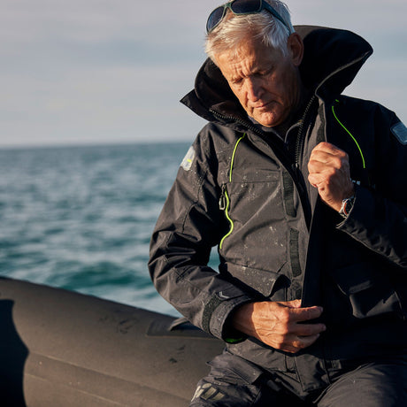 Gill OS2 Men's Offshore Jacket - with hood.