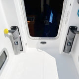 Outils-Racing Oceans Winch Handle on boat.