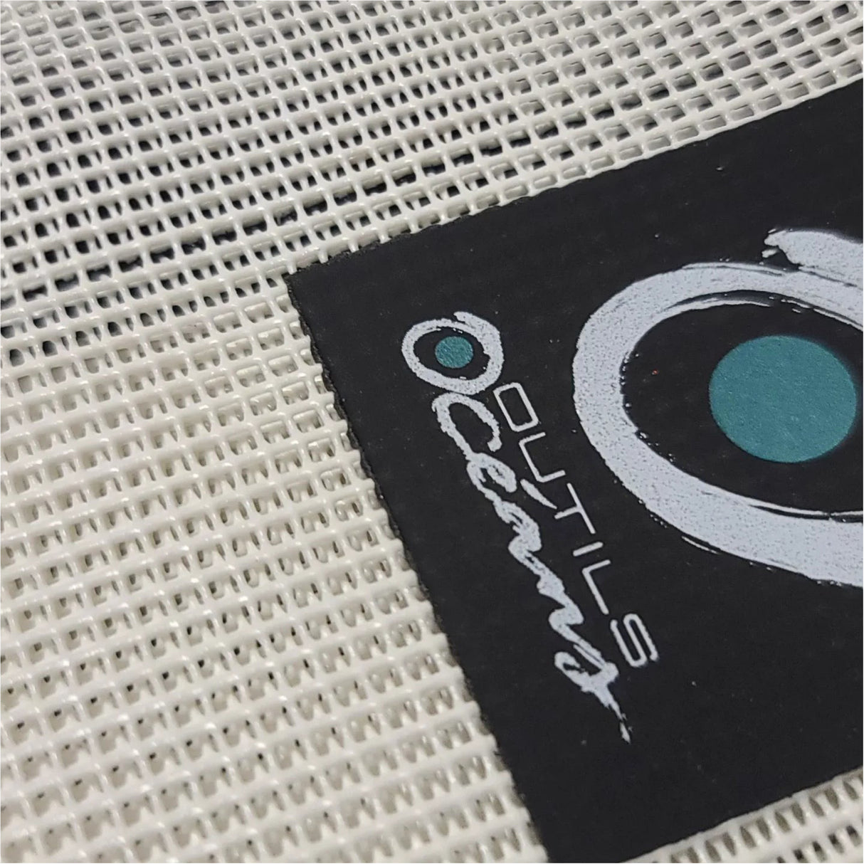Lee Cloth For Roll Out Of Bed Safety close up of cloth.